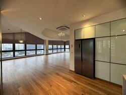 Grange Road (D10), Condominium #576815531